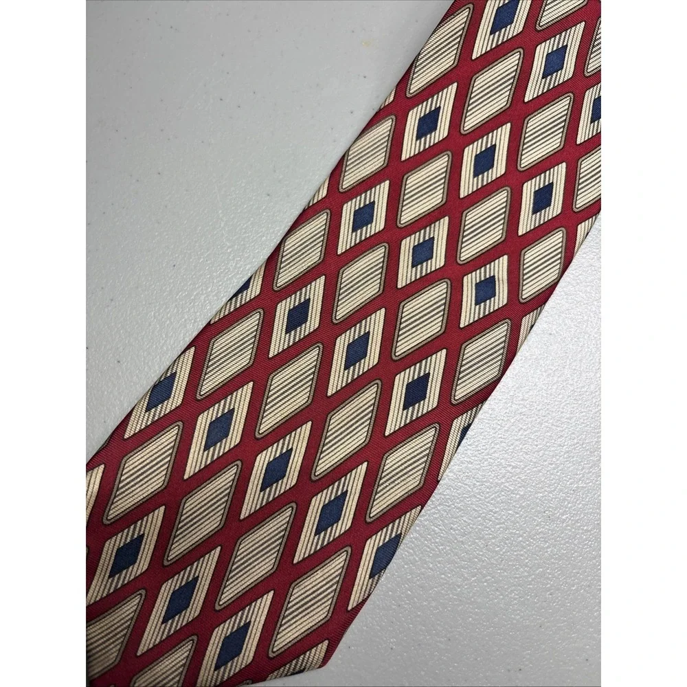 Brooks Brothers Deep Red Blue Beige Khaki Geometric 100% Silk Necktie Made USA
